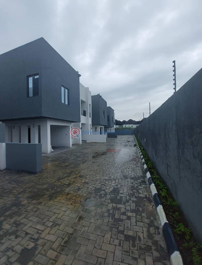 4 bedroom Detached Duplex For Sale Chevron Drive Lekki Lagos - 11