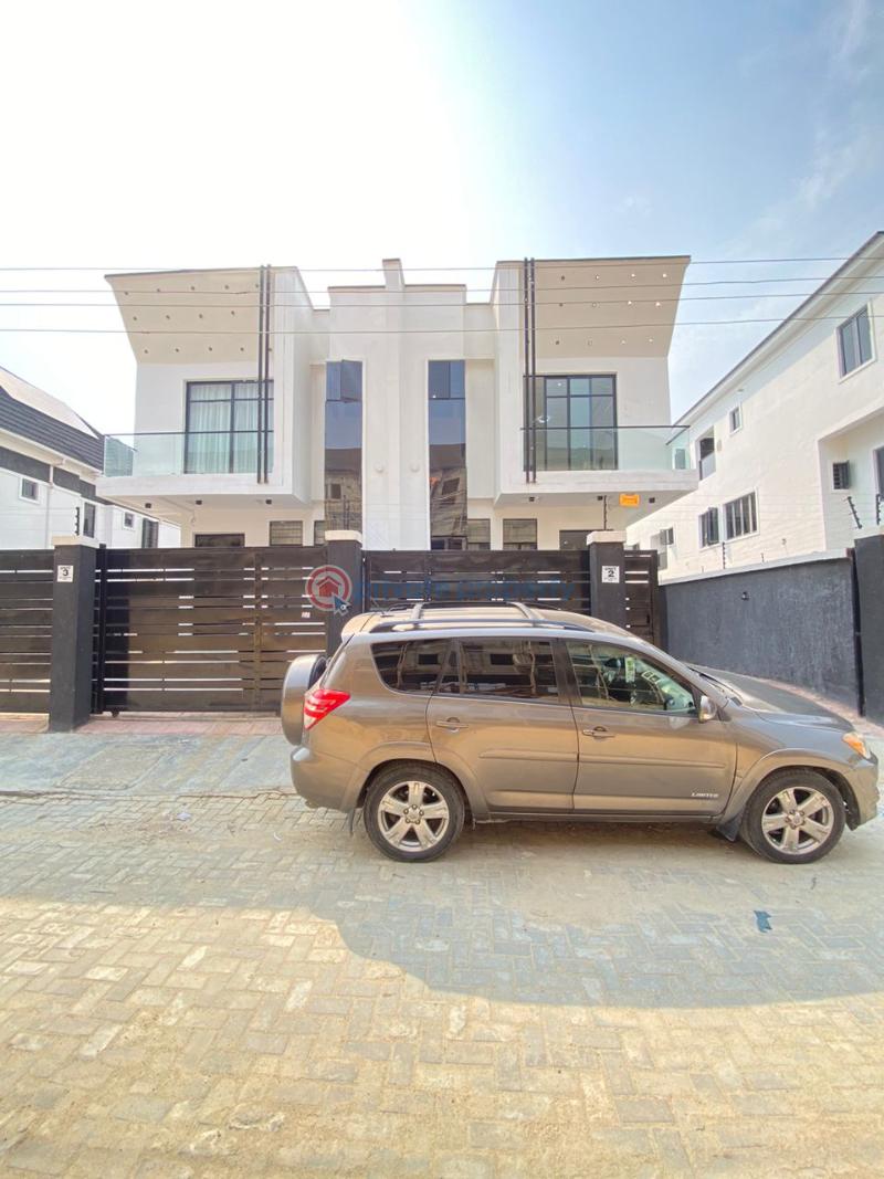 4 bedroom Semi detached Duplex For Sale Ring Road Ikota Lekki Lagos Ikota Lekki Lagos - 9
