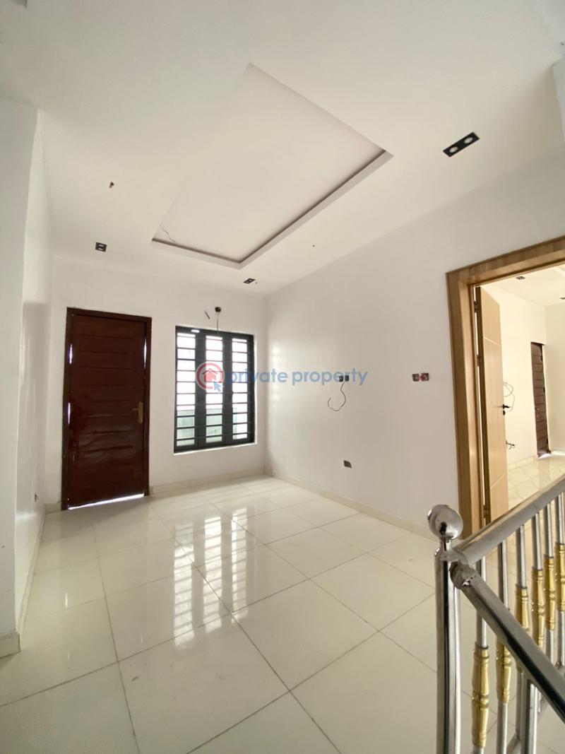 4 bedroom Semi detached Duplex For Sale Ologolo Lekki Lagos - 1