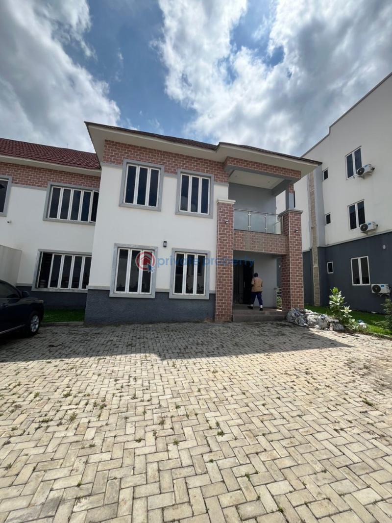 4 bedroom House For Rent Apo Abuja Phase 2  - 1