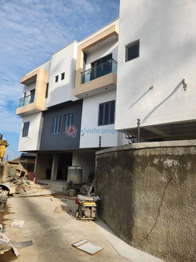 4 bedroom Semi detached Duplex For Sale Mende Maryland Lagos