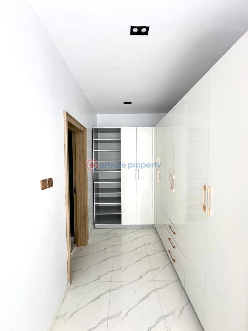 4 bedroom Semi detached Duplex For Sale Ologolo Lekki Lagos - 1