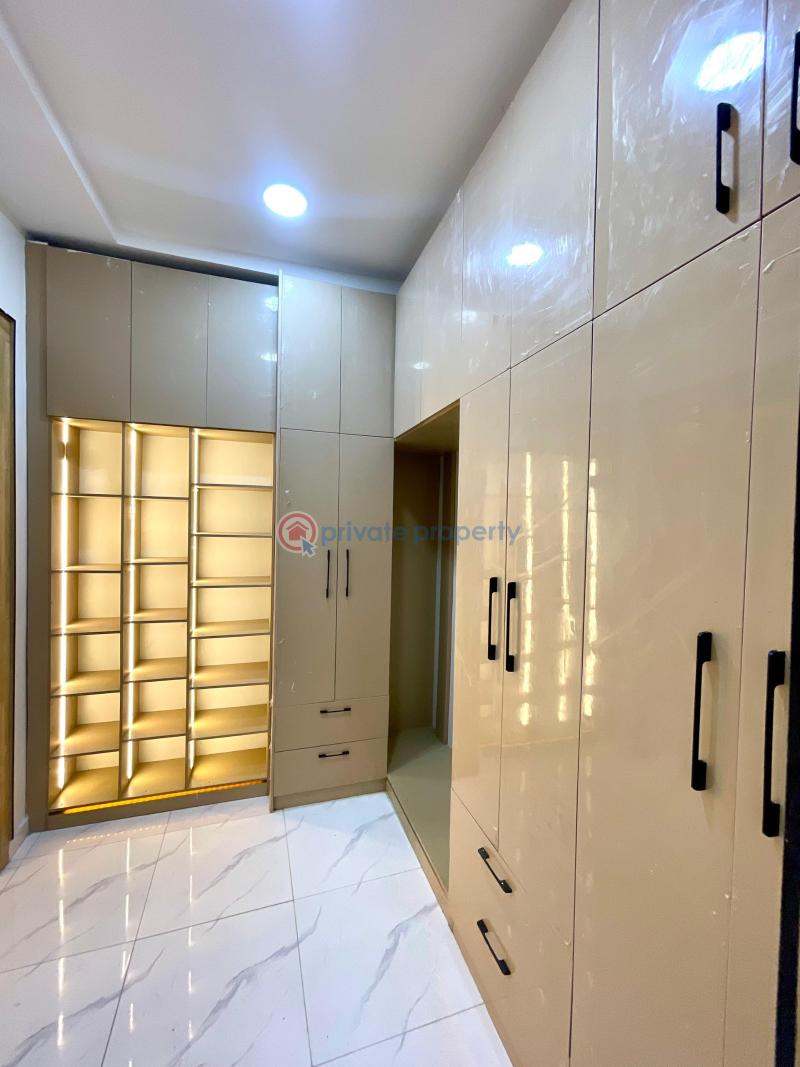 4-bedroom semi-detached duplex with bq - 5 4 bedroom Semi detached Duplex For Sale Chevron Drive Lekki Lagos - 5