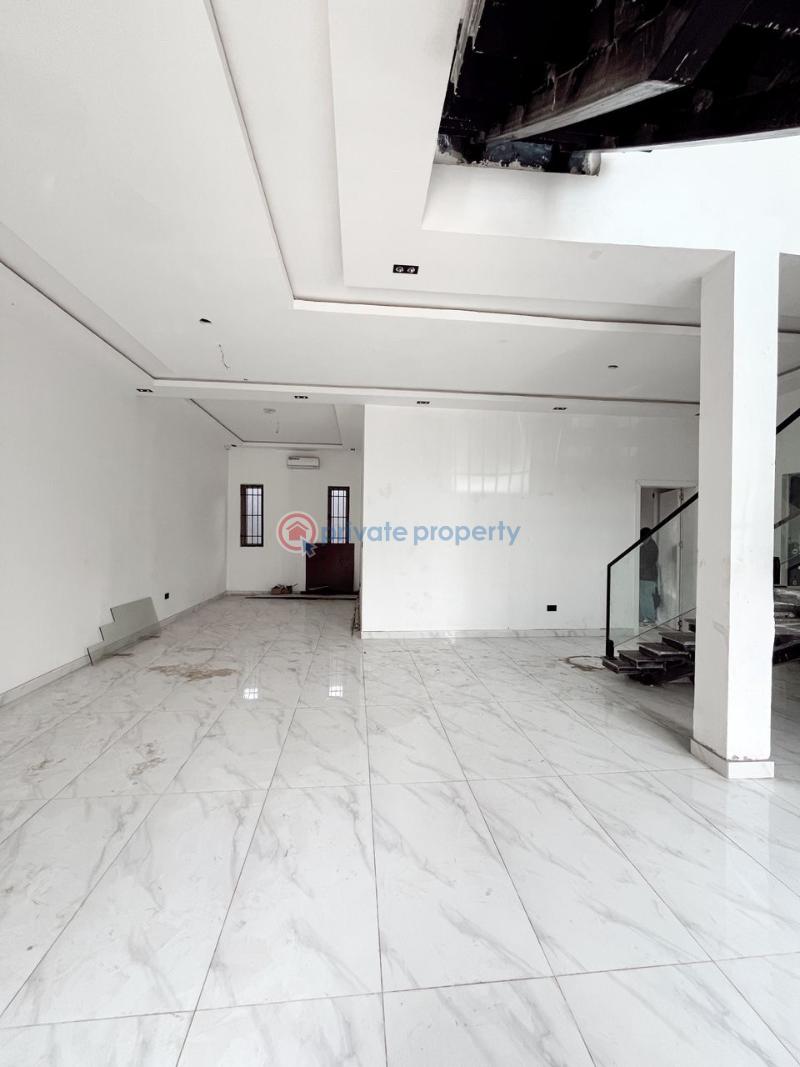 4 bedroom Semi detached Duplex For Sale Guzape Abuja Phase 1  - 4