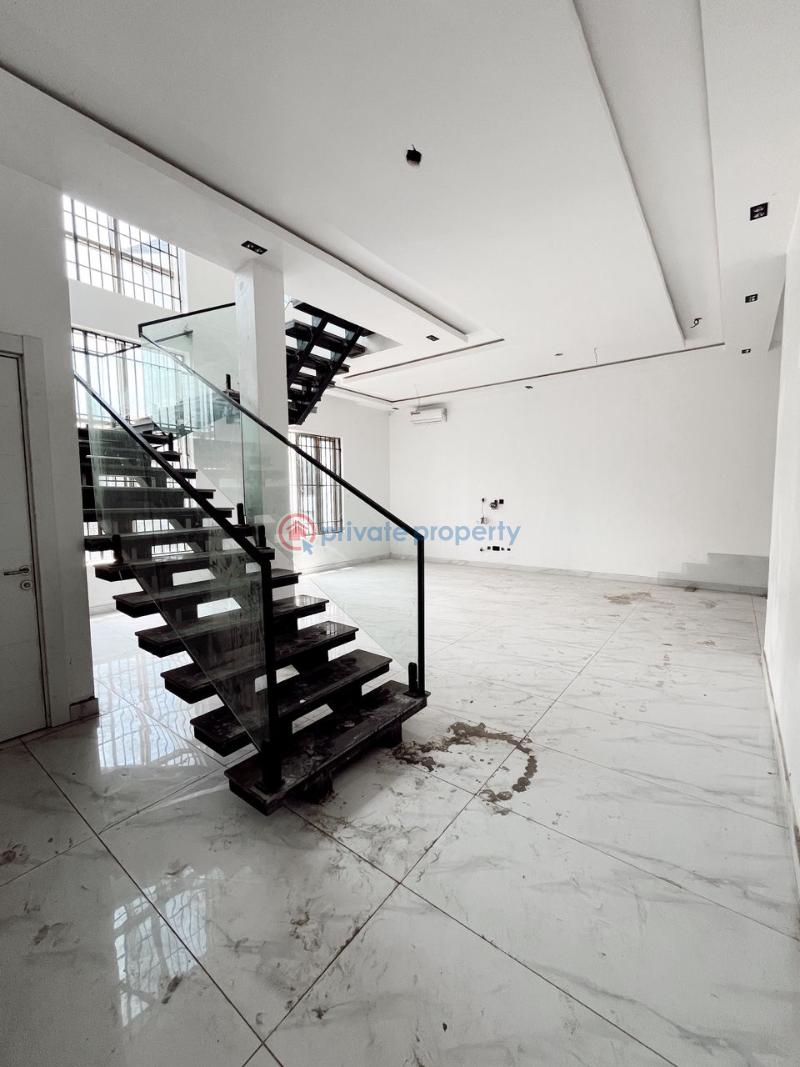 4 bedroom Semi detached Duplex For Sale Guzape Abuja Phase 1  - 9