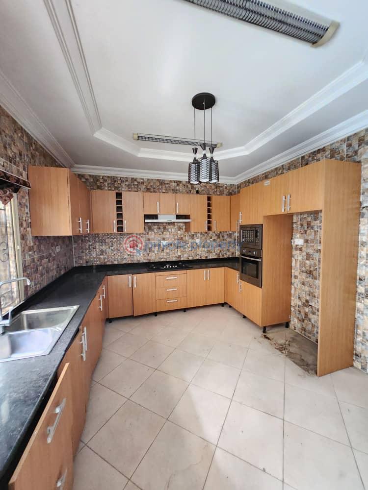 4 bedroom Semi detached Duplex For Rent Pinnock Beach Estate Osapa Lekki Lagos - 11