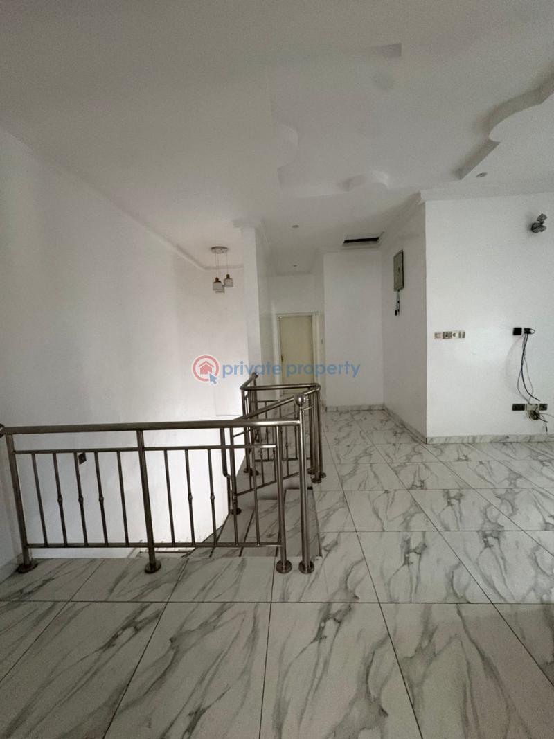 4 bedroom Semi detached Duplex For Rent Chevron Drive Lekki Lagos - 4