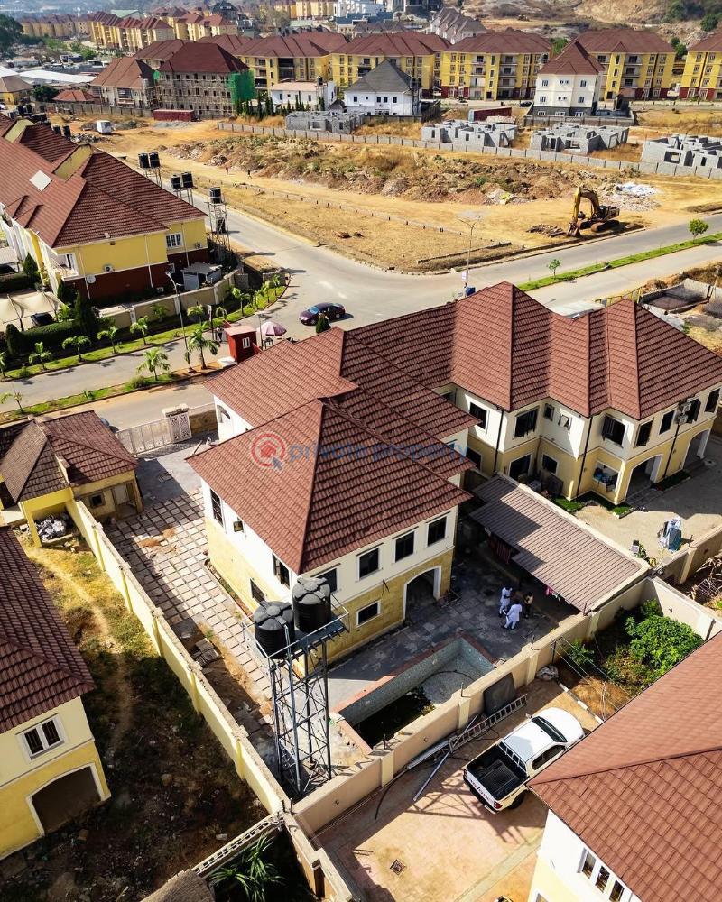4 bedroom Semi detached Duplex For Sale Guzape Abuja Phase 1  - 1