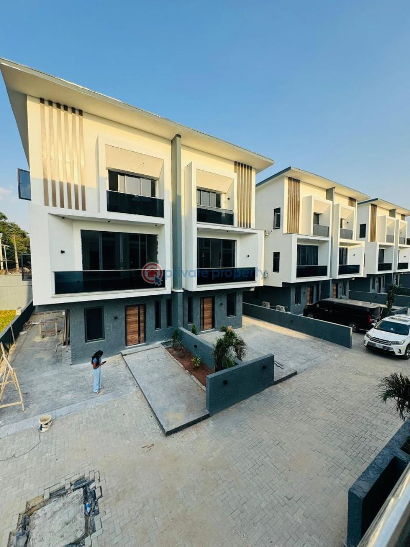 4 bedroom Semi detached Duplex For Sale Ikeja GRA Lagos
