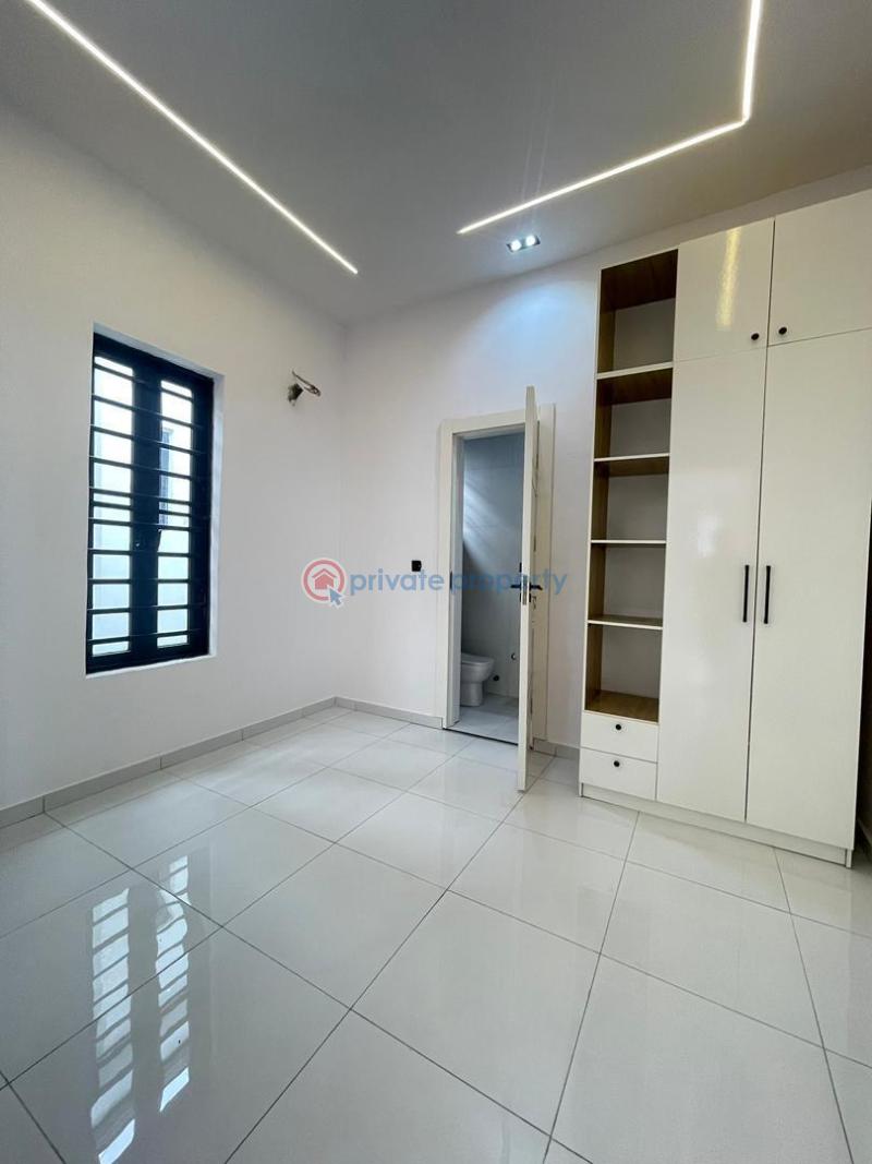 4 bedroom semi-detached duplex with bq at  ajah lagos. - 3 4 bedroom Flat & Apartment For Sale Ajah Lagos - 3