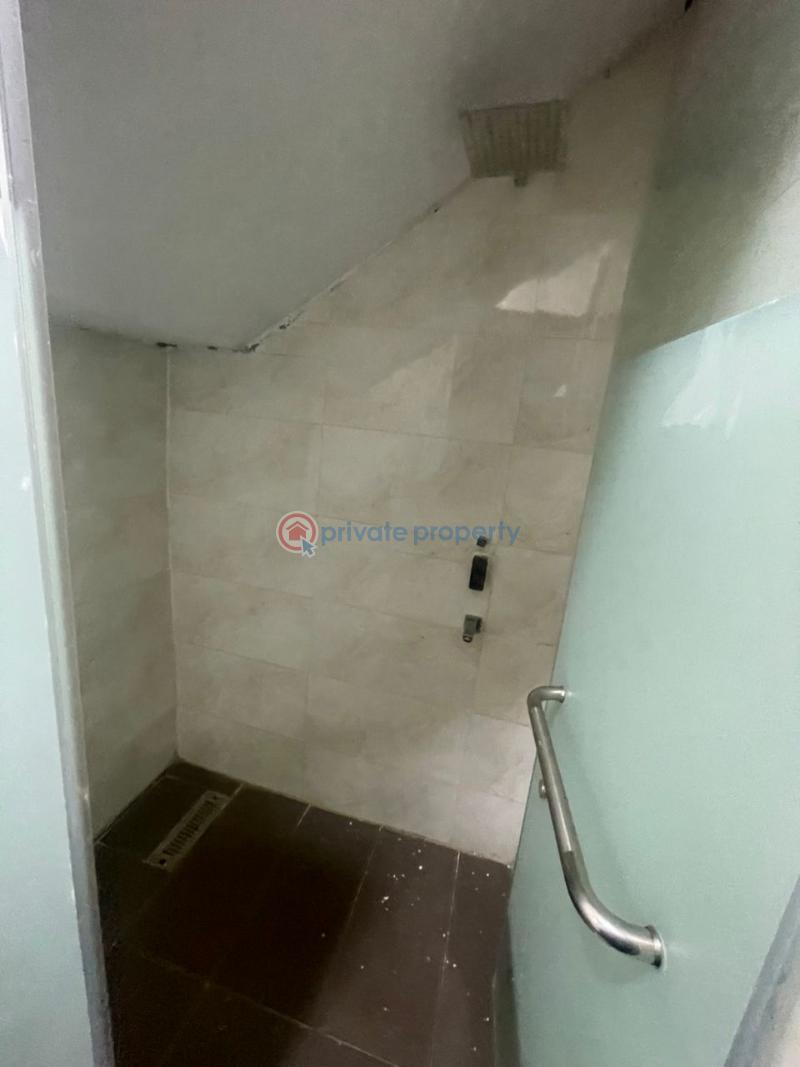 4 bedroom Semi detached Duplex For Sale Ikolaba Estate Bodija Ibadan Oyo - 8