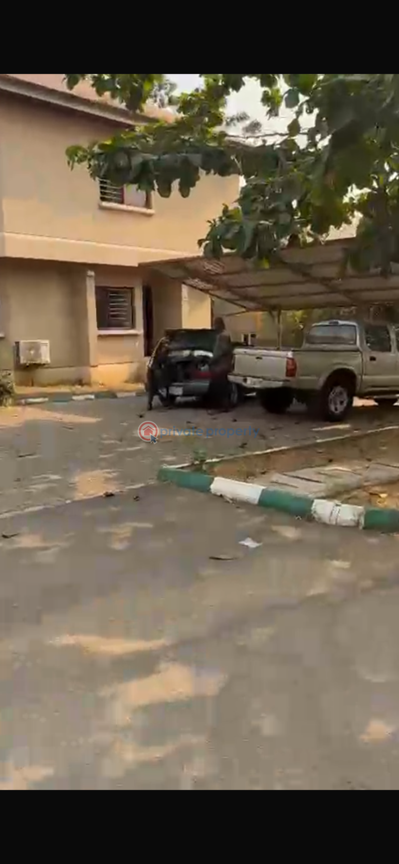 4 bedroom Semi detached Duplex For Sale Wuse II Abuja Phase 1  - 3