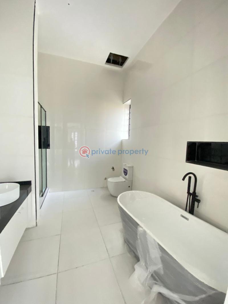 4 bedroom Semi detached Duplex For Sale Ikota Lekki Lagos - 3