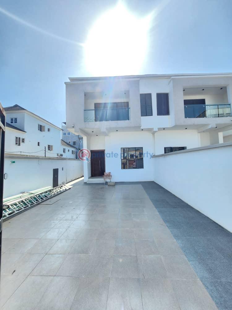 4 bedroom Semi detached Duplex For Sale Ologolo Lekki Lagos - 2