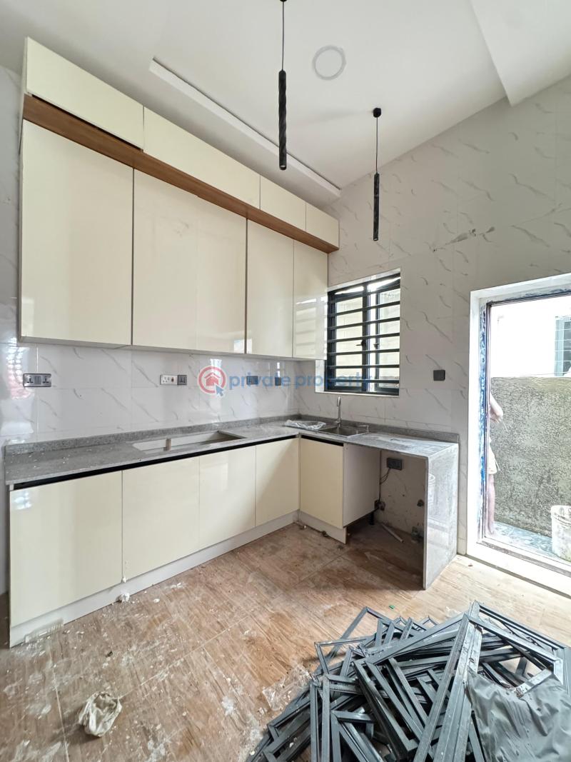 4 bedroom Detached Duplex For Sale Ologolo Lekki Lagos - 10