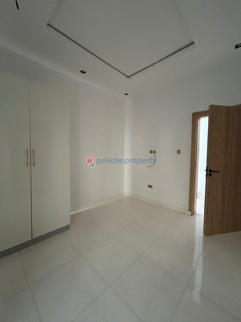 4 bedroom Semi detached Duplex For Sale Ologolo Lekki Lagos - 3