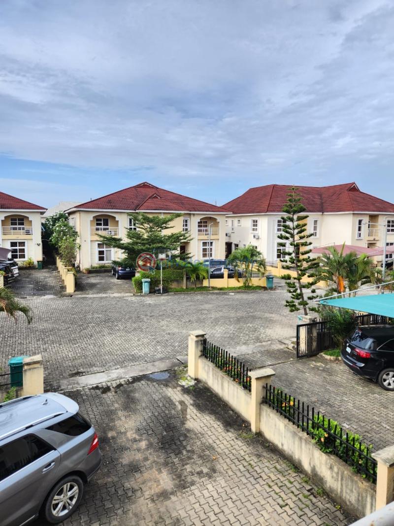 4 bedroom Semi detached Duplex For Rent Osapa Lekki Lagos - 6