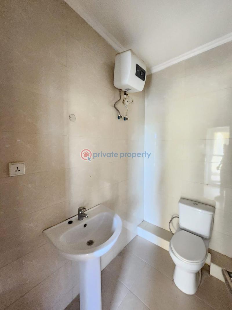 4 bedroom Semi detached Duplex For Rent Osapa Lekki Lagos - 17