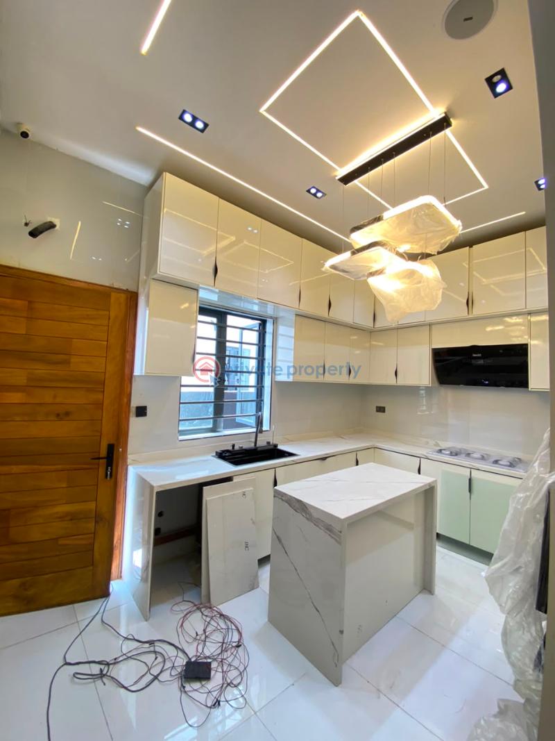 4 bedroom Semi detached Duplex For Sale Sangotedo Ajah Lagos - 8