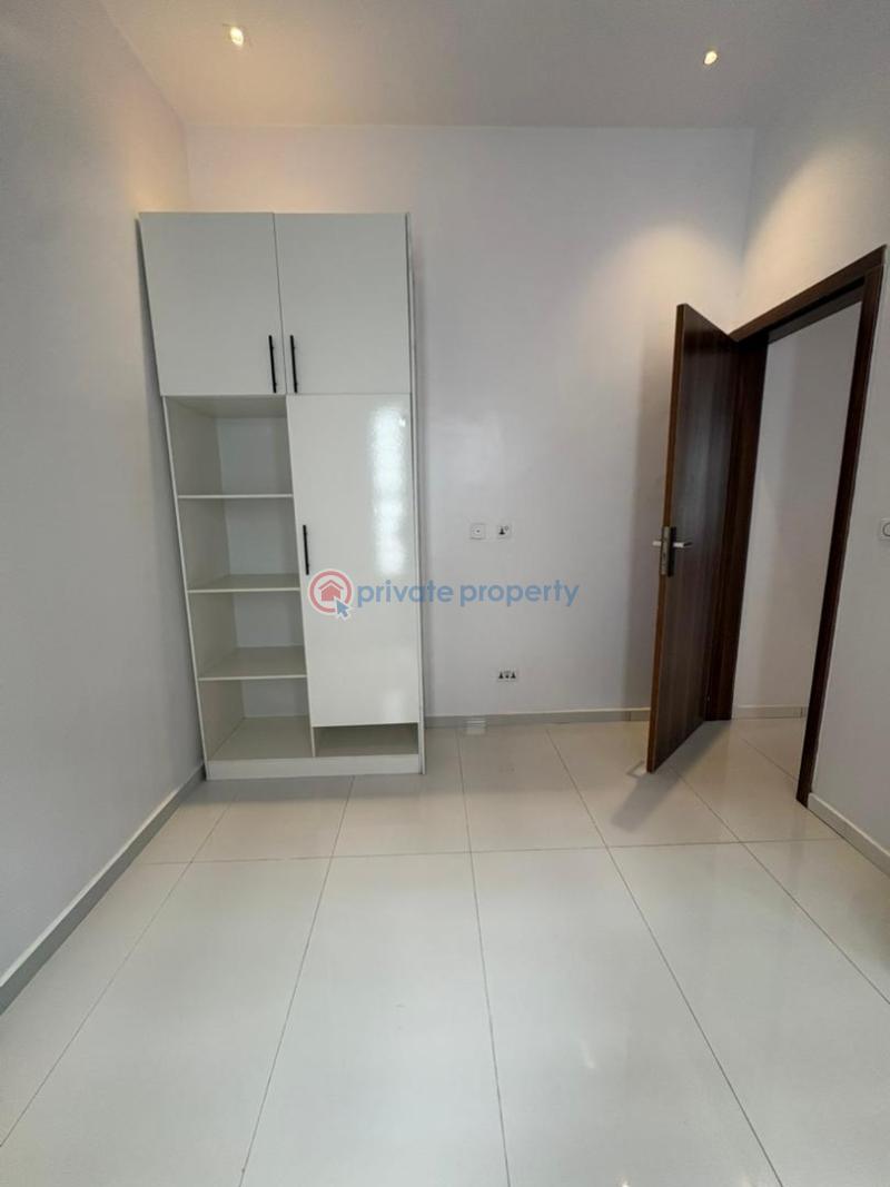 4 bedroom Semi detached Duplex For Sale Chevron Drive Lekki Lagos - 5