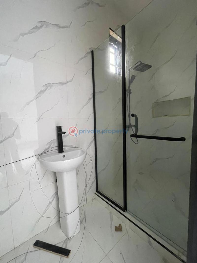 4 bedroom Semi detached Duplex For Sale Ikota Lekki Lagos - 4