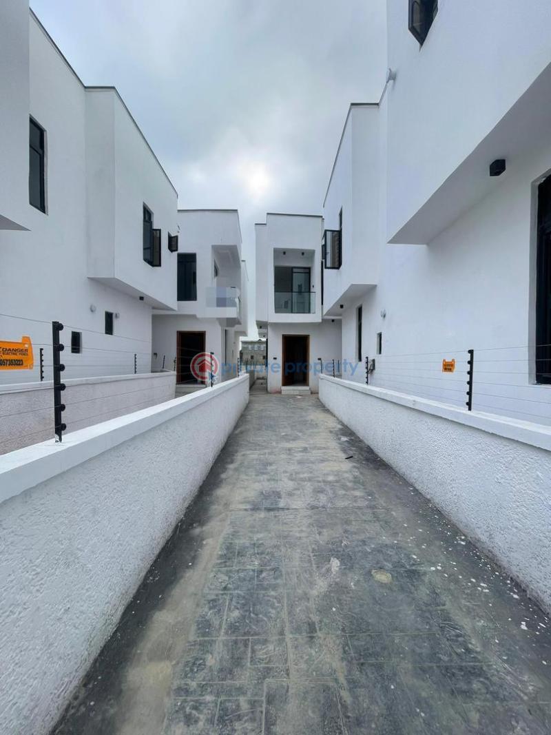 4 bedroom Semi detached Duplex For Sale Ikota Lekki Lagos - 11