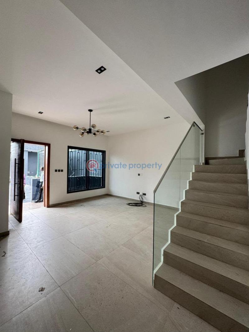 4 bedroom Semi detached Duplex For Sale Akoka Yaba Lagos - 5