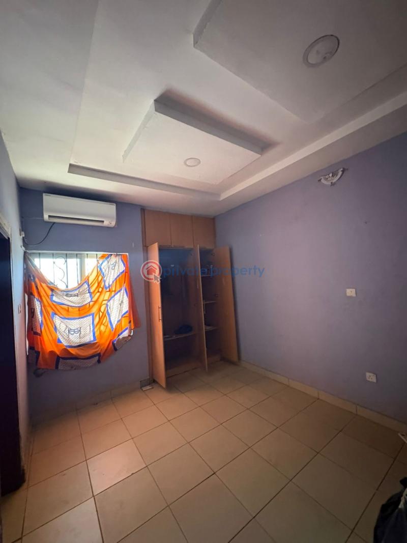 4 bedroom Semi detached Duplex For Sale Wuye Abuja Phase 2  - 11