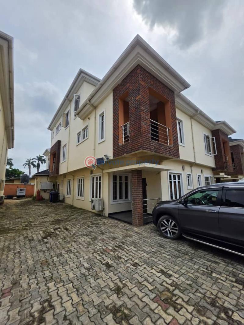 4 bedroom Duplex For Rent Gra Ikeja Lagos