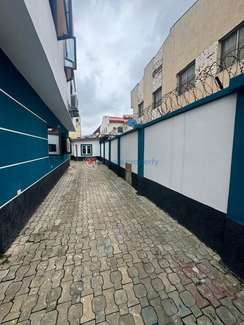 4 bedroom Semi detached Duplex For Sale Kado Abuja Phase 2  - 2