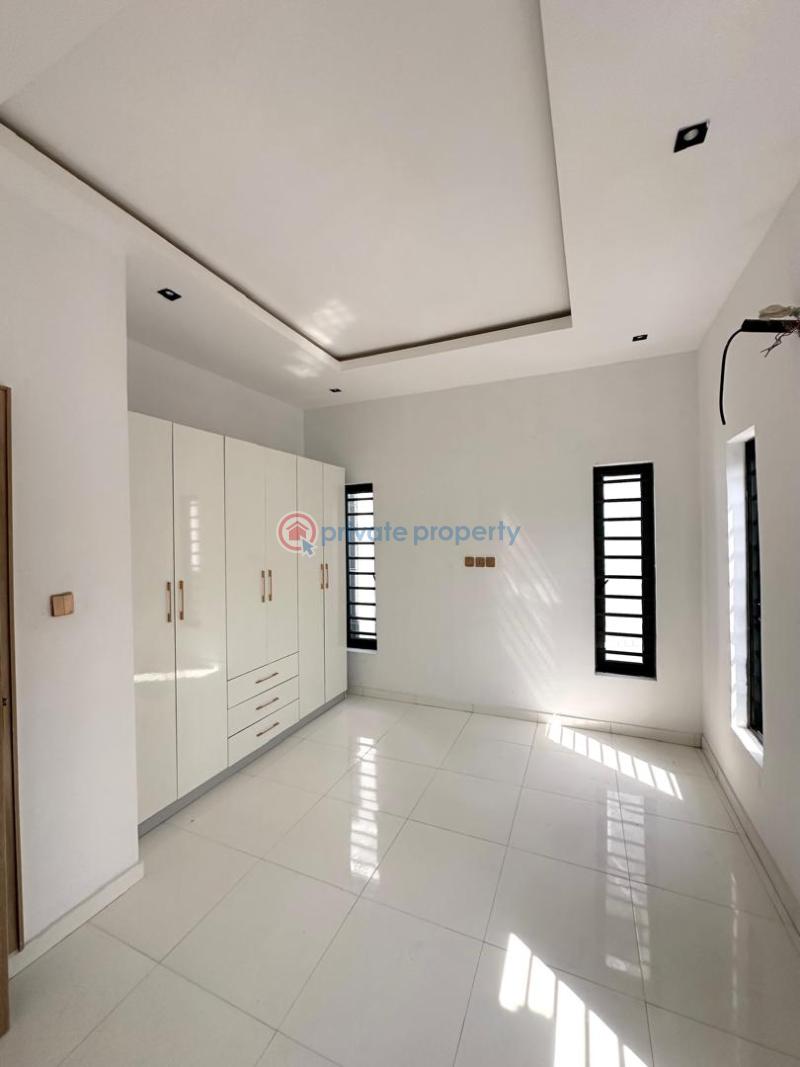 4 bedroom Semi detached Duplex For Sale Ologolo Lekki Lagos - 9