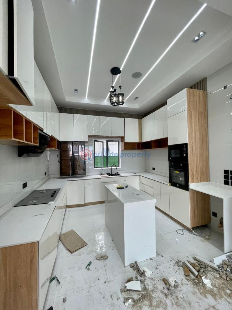 4 bedroom Semi detached Duplex For Sale Ikota Lekki Lagos - 3