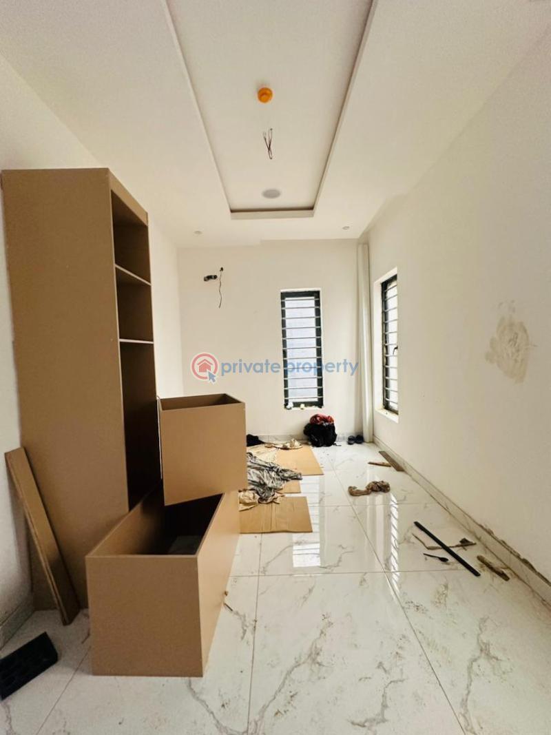 4 bedroom Detached Duplex For Sale Magodo GRA Phase 1 Ojodu Lagos - 2