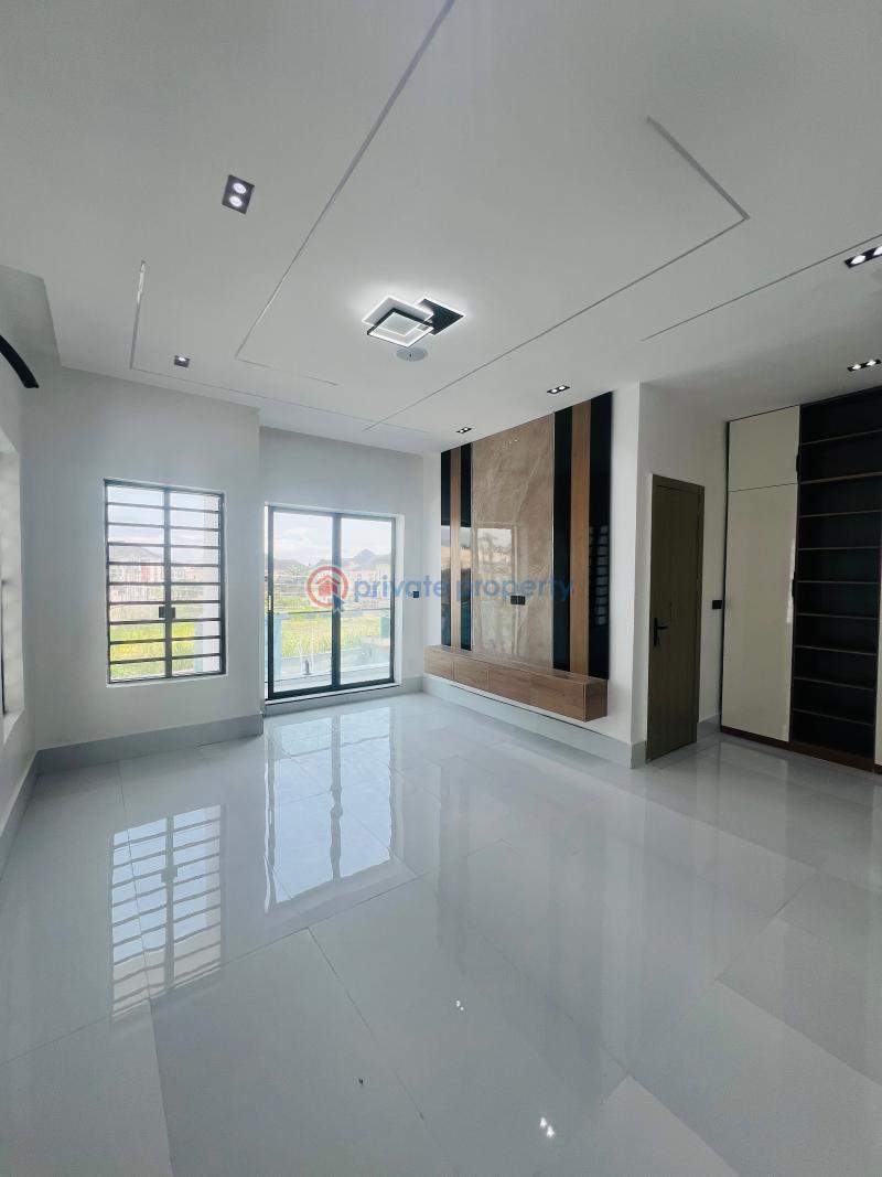 4 bedroom Semi detached Duplex For Sale By Blenco Supermarket Sangotedo Lagos - 10