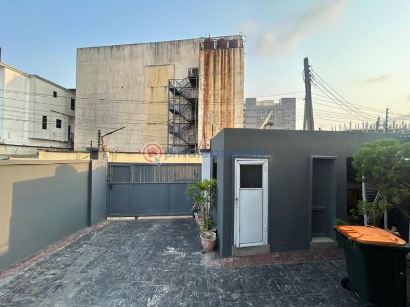 4 bedroom Semi detached Duplex For Rent Osapa,lekki Osapa Lekki Lagos - 20