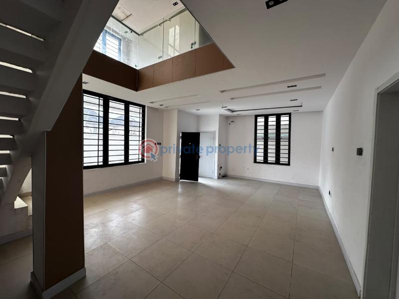 4 bedroom Semi detached Duplex For Rent Spg Ologolo Lekki Lagos. Ologolo Lekki Lagos - 25