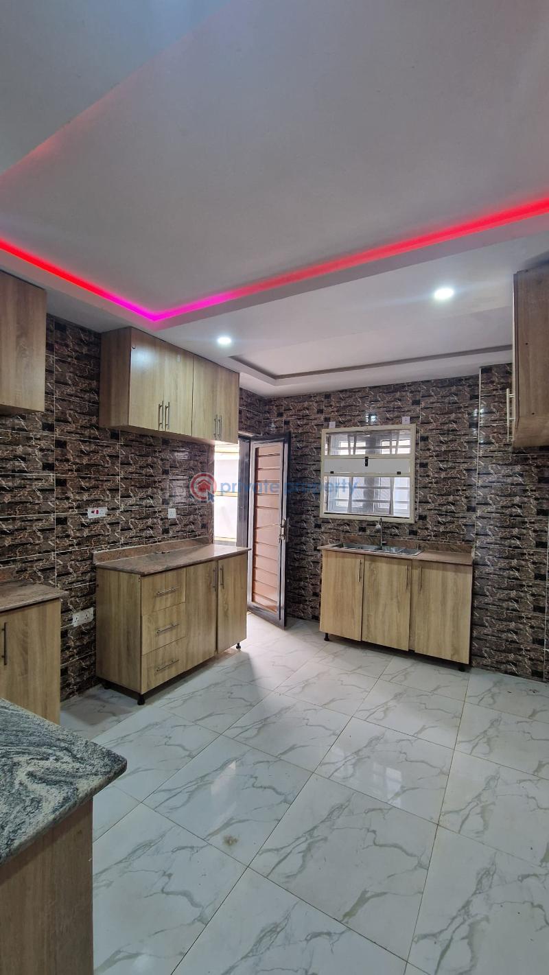 House For Sale Located Within Emmanuel Estate, Ile Titun Area, Jericho/idi Ishin Extension, Ibadan. Ibadan Oyo - 18