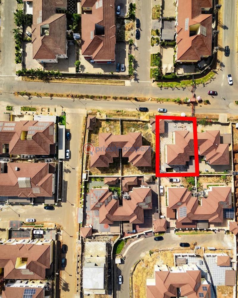 4 bedroom Semi detached Duplex For Sale Guzape Abuja Phase 1  - 4