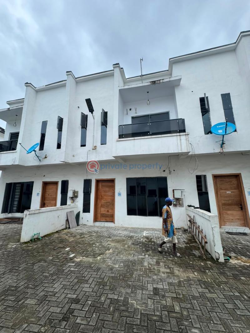 4 bedroom Semi detached Duplex For Rent Ikota Gra Lekki Ikota Lekki Lagos - 17