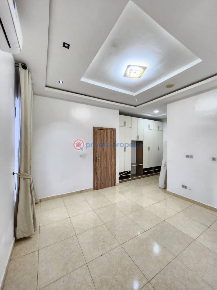 4 bedroom Semi detached Duplex For Sale Lekki Conservation, Chevron Axislagos Chevron Drive Lekki Lagos - 2
