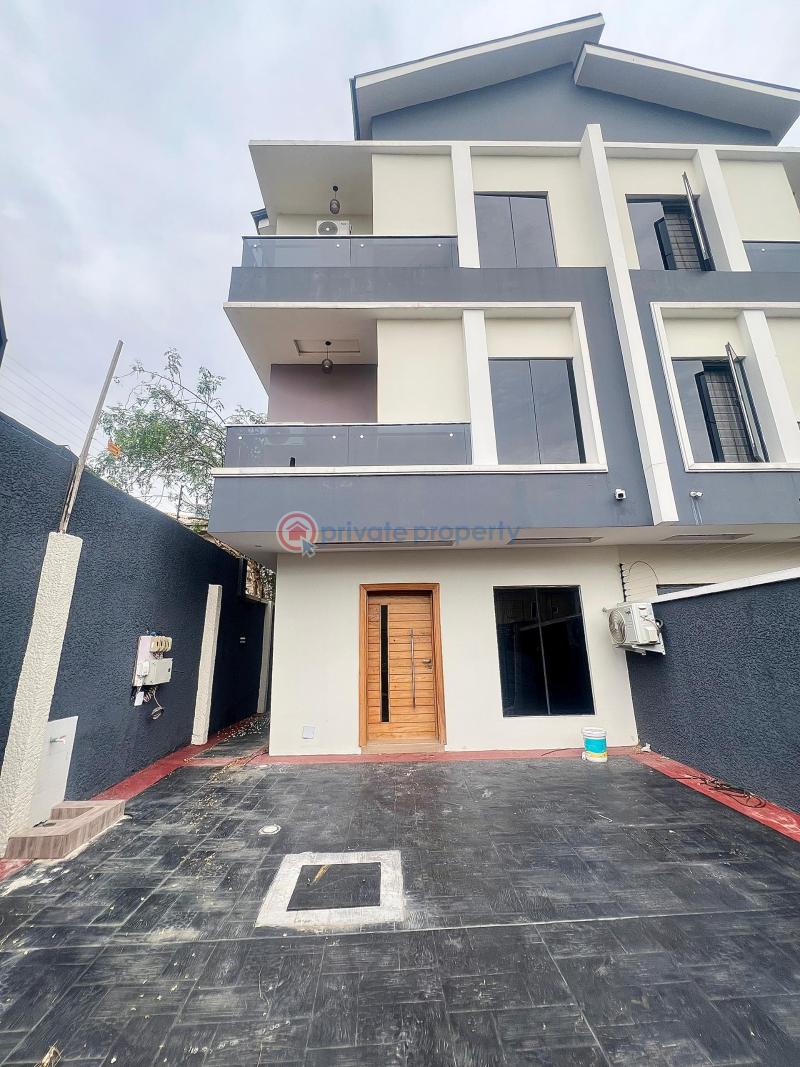 4 bedroom Semi detached Duplex For Sale Magodo Gra Phrase 1 Magodo GRA Phase 1 Ojodu Lagos - 0