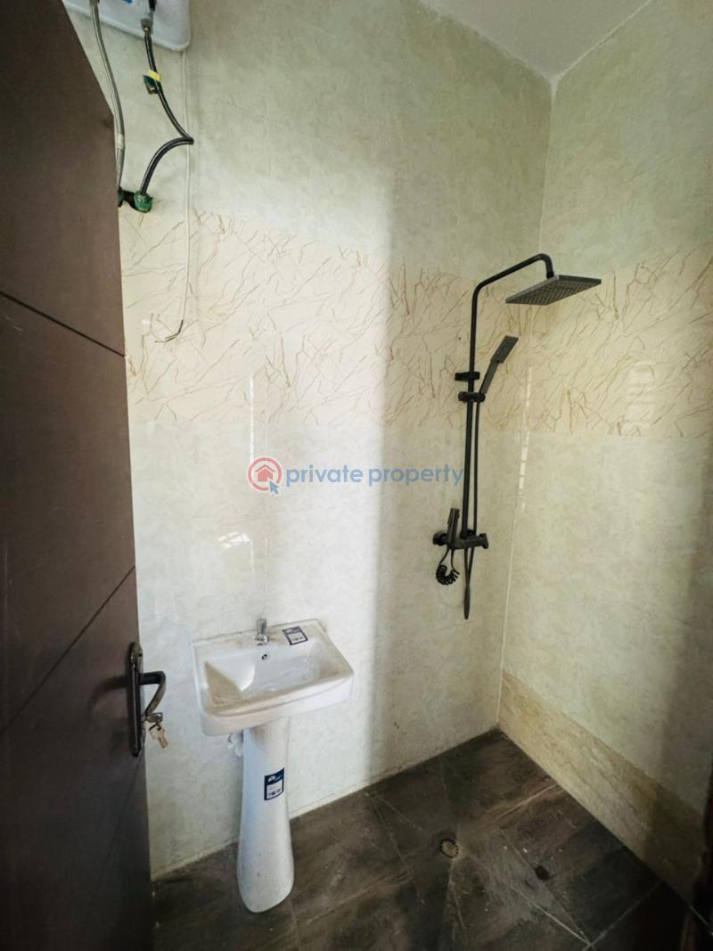 House For Rent Goodwill Estate, Jericho Gra, Ibadan Ibadan Oyo - 5