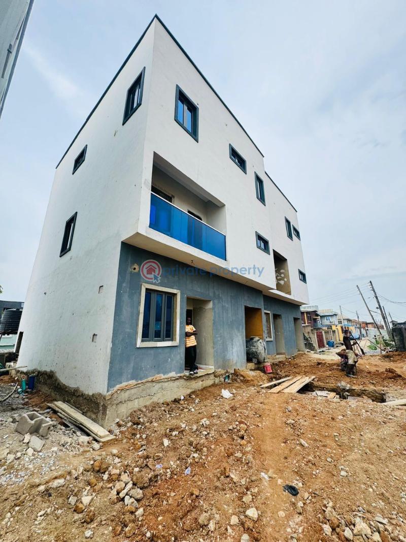 4 bedroom Duplex For Sale Gbagada Lagos - 6