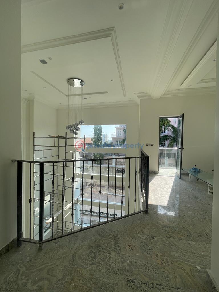 5 bedroom Duplex For Rent Ikota Lekki Lagos - 5