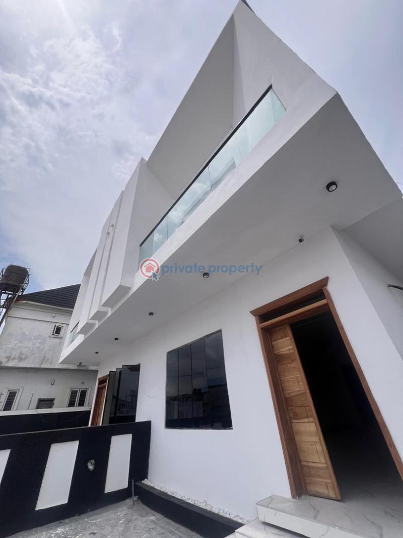 4 bedroom Semi detached Duplex For Sale Orchid Road. Lekki Lagos - 1