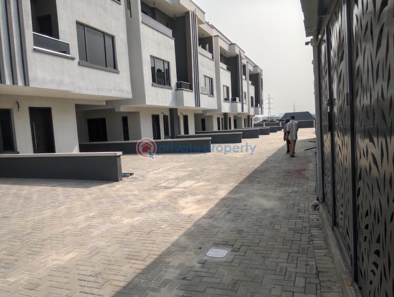 4 bedroom Semi detached Duplex For Sale Ramat Estate Ogudu GRA Lagos - 1
