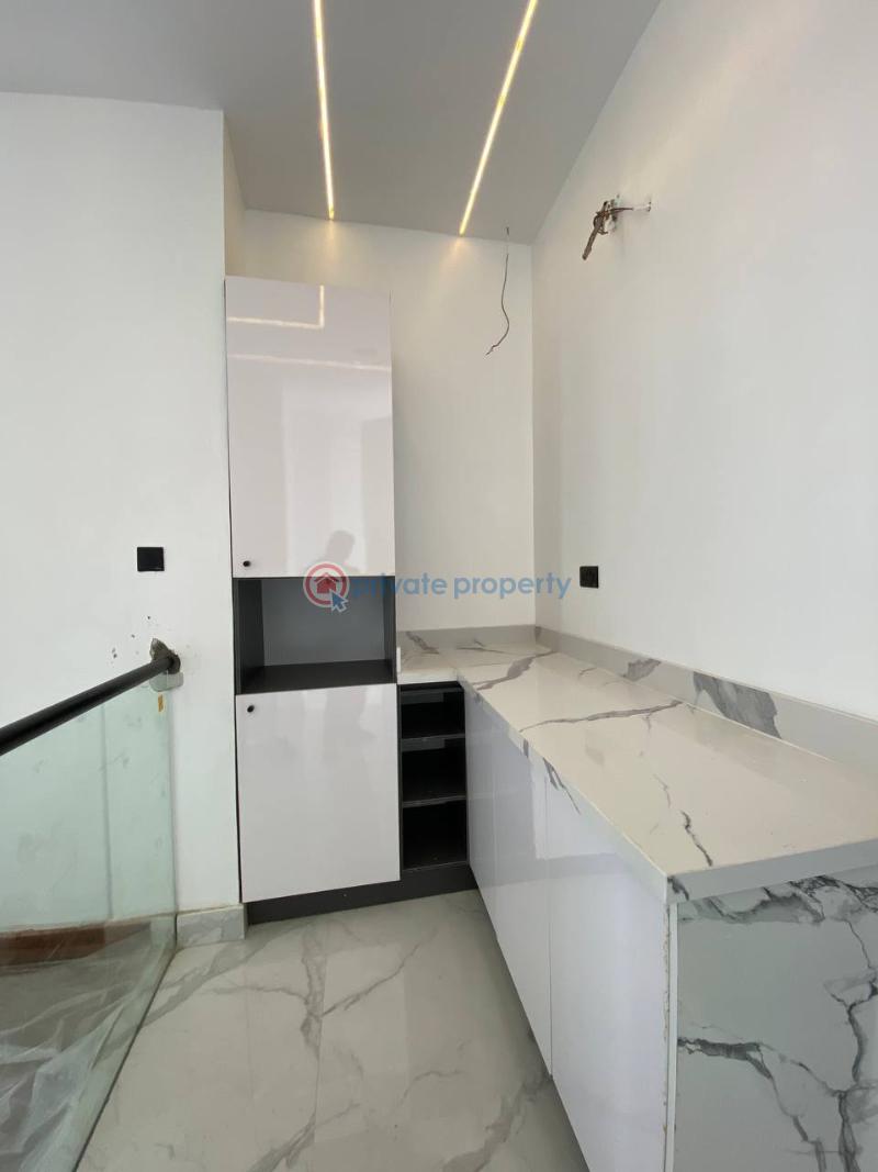 4 bedroom Semi detached Duplex For Sale Chevron Drive Lekki Lagos - 7