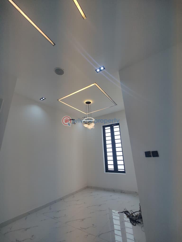 4 bedroom Semi detached Duplex For Sale Ikota Lekki Lagos - 8