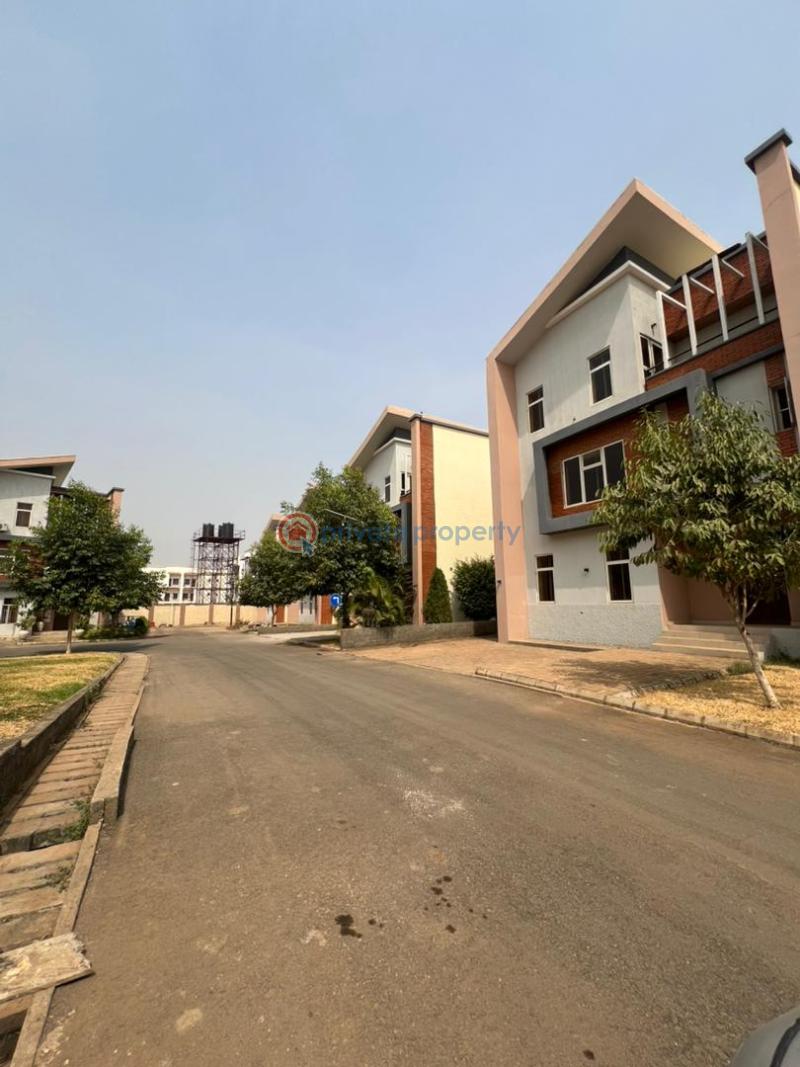 4 bedroom Semi detached Duplex For Sale Dawaki, Abuja Bwari Abuja Phase 4  - 8