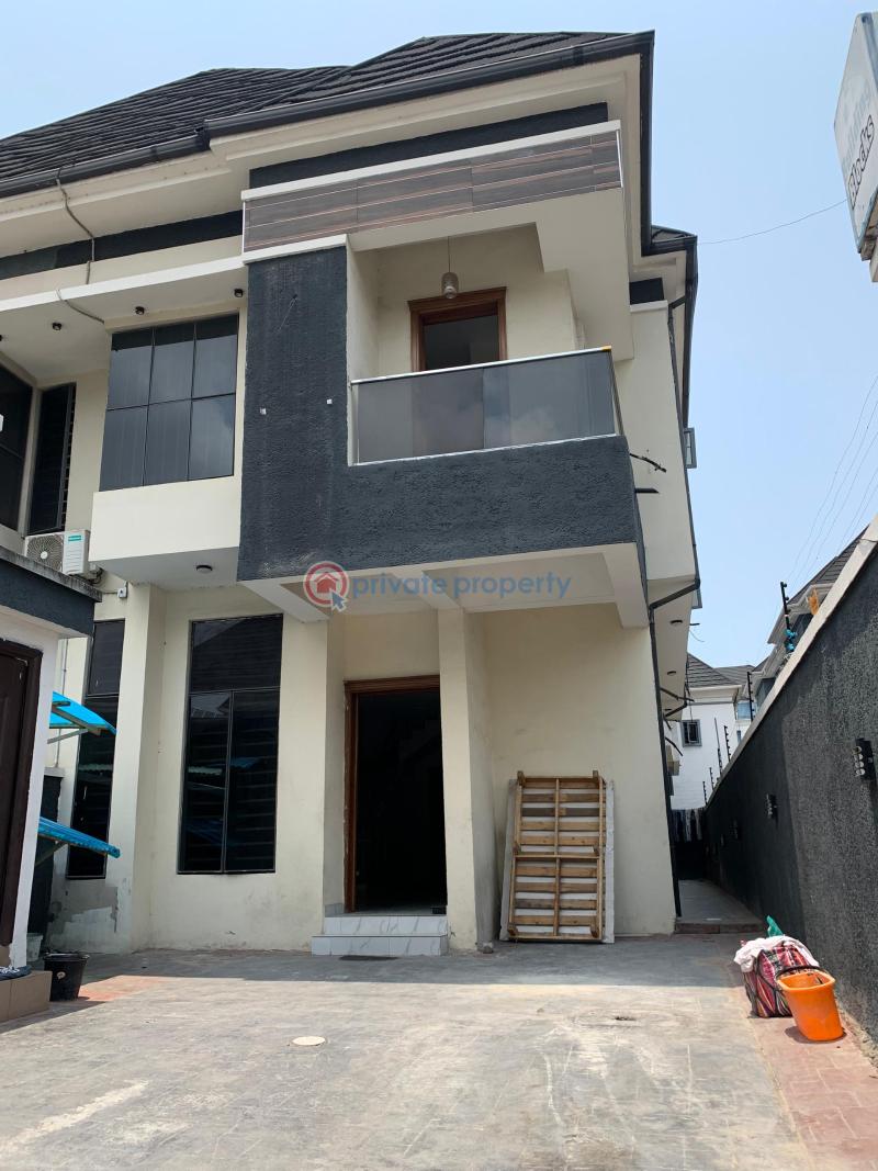 4 bedroom semi detached for both commercial or residential in chevron lekki - 1 4 bedroom Semi detached Duplex For Rent Chevron Lekki Chevron Drive Lekki Lagos - 1